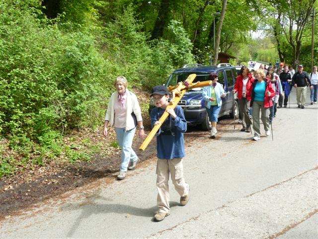 618x457 pixels (93K)